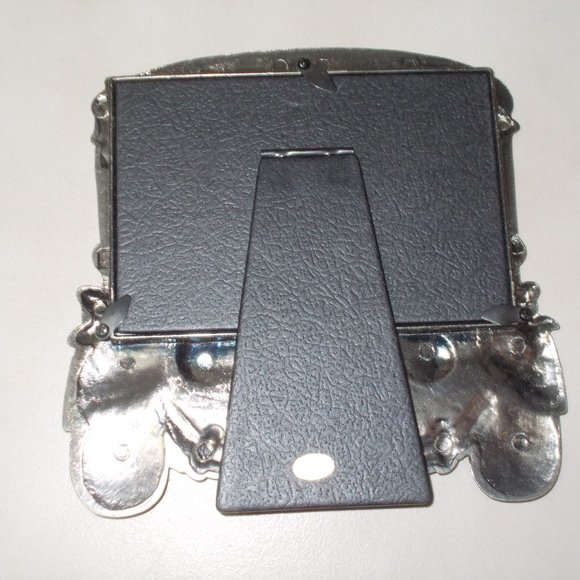 NWOT, Unique Pewter Just Married frame pic 3.5"x5" - Picture 2 of 2